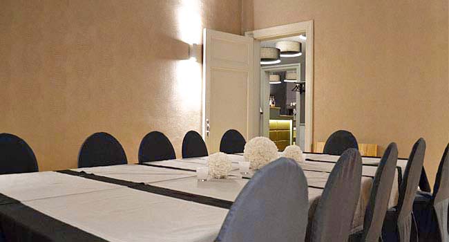Cuisinez-nous restaurant avec salle privée pour vos réunions ou repas de famille